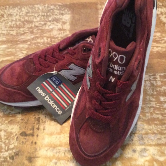 new balance m990 burgundy